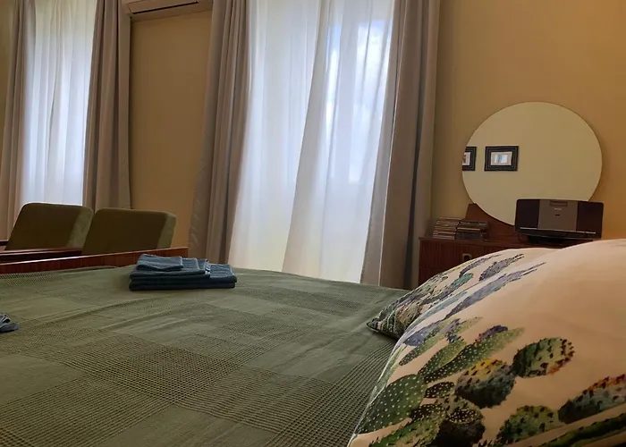 Lady Lidija - Volosko Free Parking Opatija