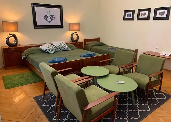 Lady Lidija - Volosko Free Parking *